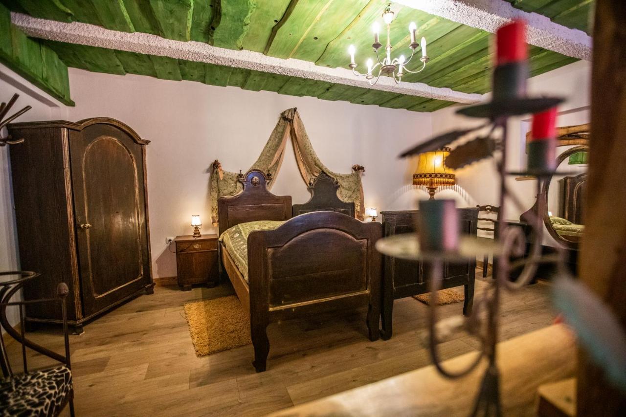 Sumski Dvori Apartment Ogulin Ngoại thất bức ảnh