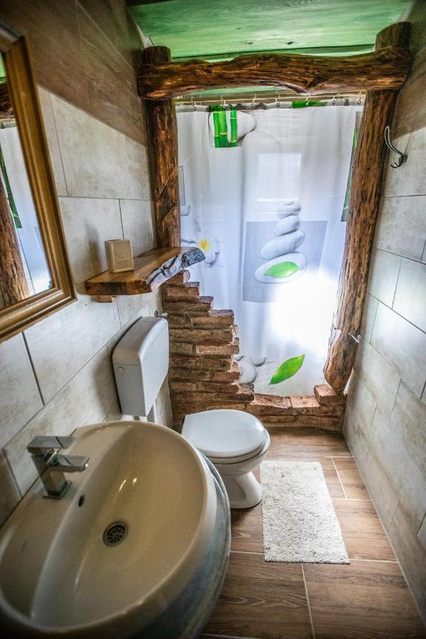 Sumski Dvori Apartment Ogulin Ngoại thất bức ảnh